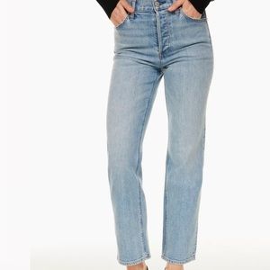 Denim Forum  (Aritzia) the Arlo high rise straight. NWT. 29 W. 28 L.